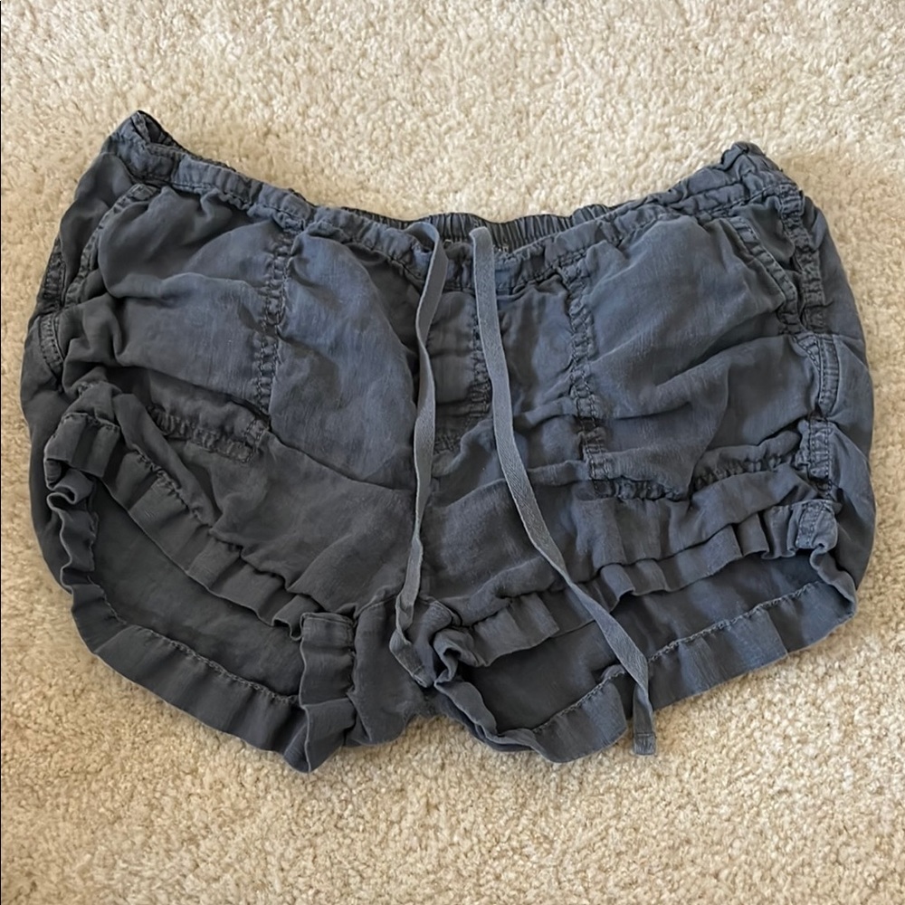 Women's Gray Ruffle Shorts